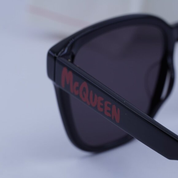 Alexander McQueen AM0331SK 002 Square Sunglasses - Black/Grey - Picture 5 of 9
